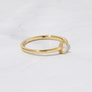 Pear Shaped Sterling Silver 18K Gold Plated Ring - UNJELLIC