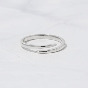 Dainty Luxe 18K Gold Plated Ring - UNJELLIC